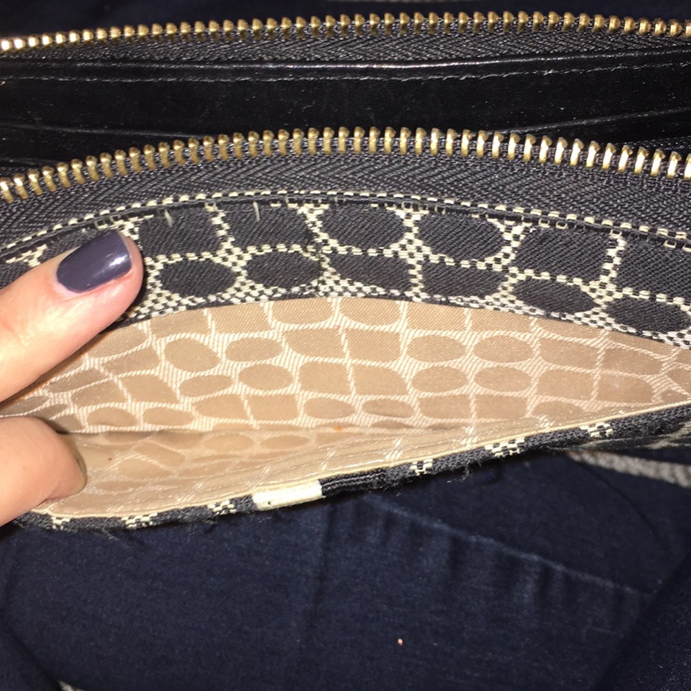 Kate Spade Wallet - Picture 3 of 4